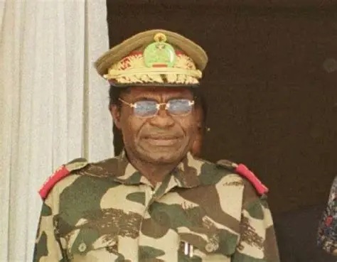Général Norbert Bolongo Likulia